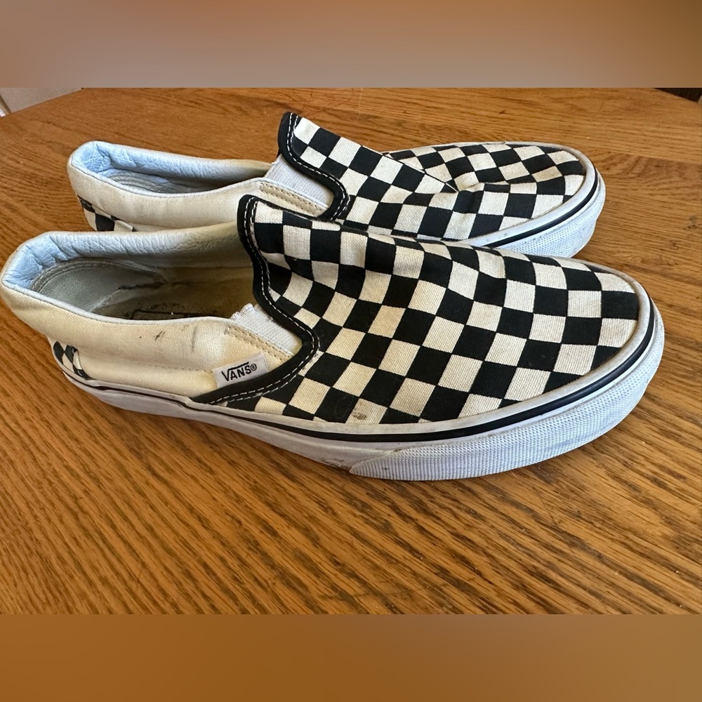 Women’s Vans Size 8